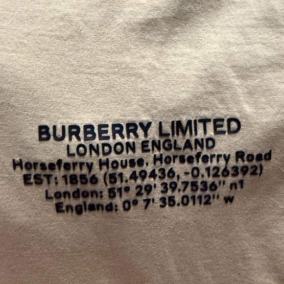 Burberry T-Shirt XL - Picture 2 of 4